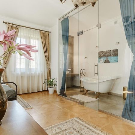 קרקוב Apartamenty W Dworku Cheval מראה חיצוני תמונה