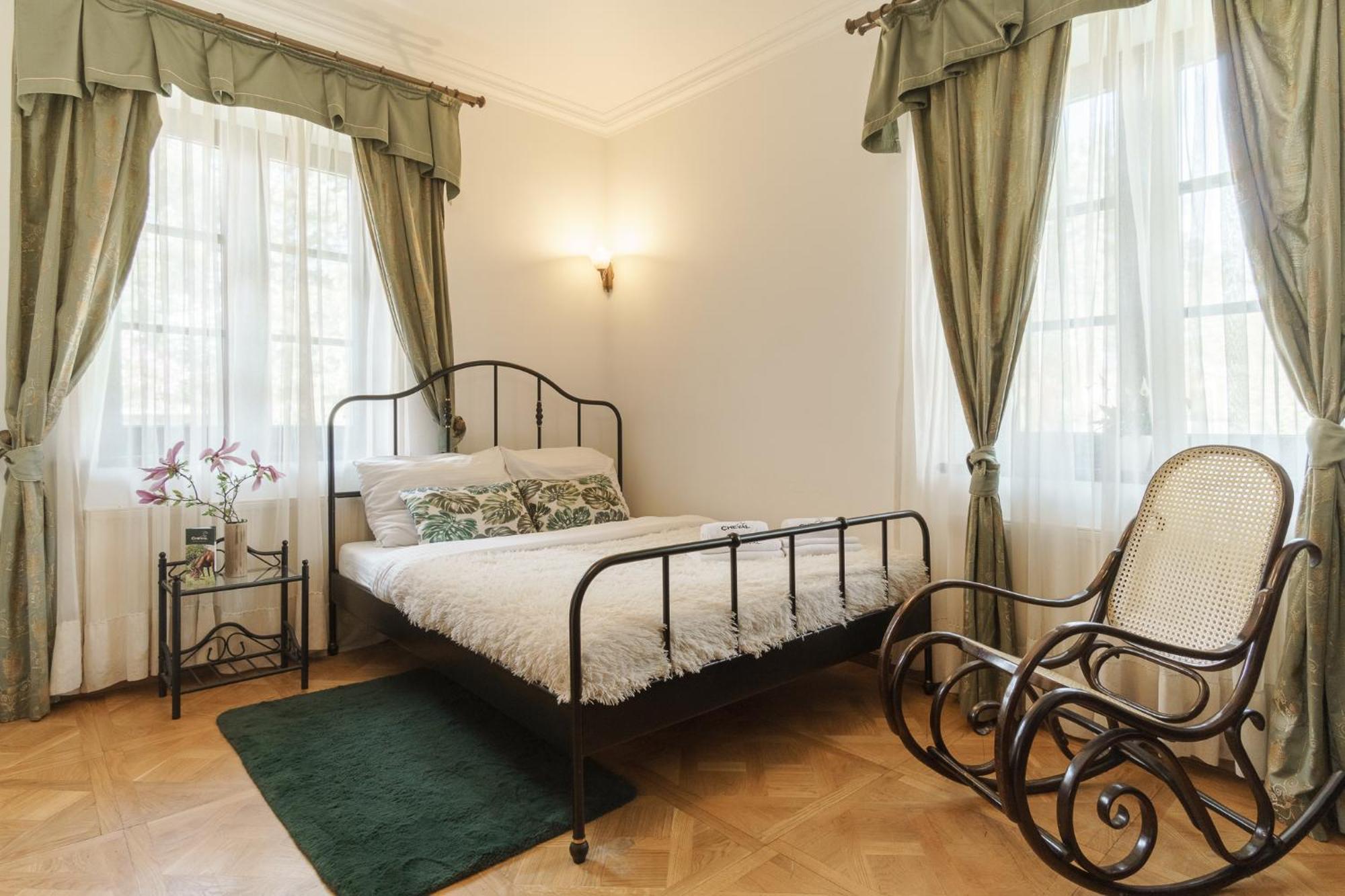 קרקוב Apartamenty W Dworku Cheval מראה חיצוני תמונה