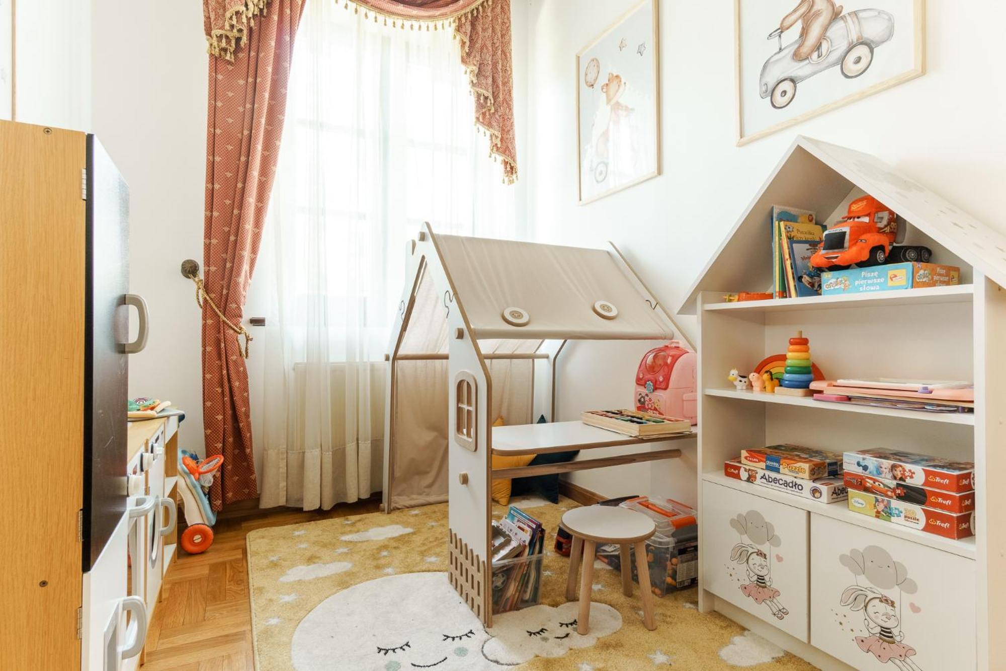 קרקוב Apartamenty W Dworku Cheval מראה חיצוני תמונה