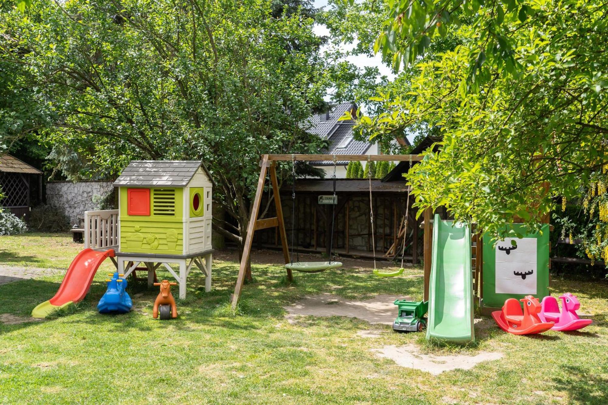 קרקוב Apartamenty W Dworku Cheval מראה חיצוני תמונה